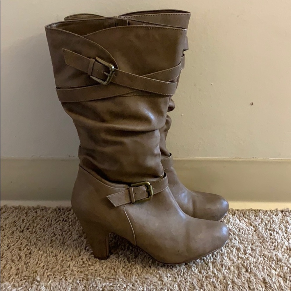 Unr8ted heeled ankle leather boots